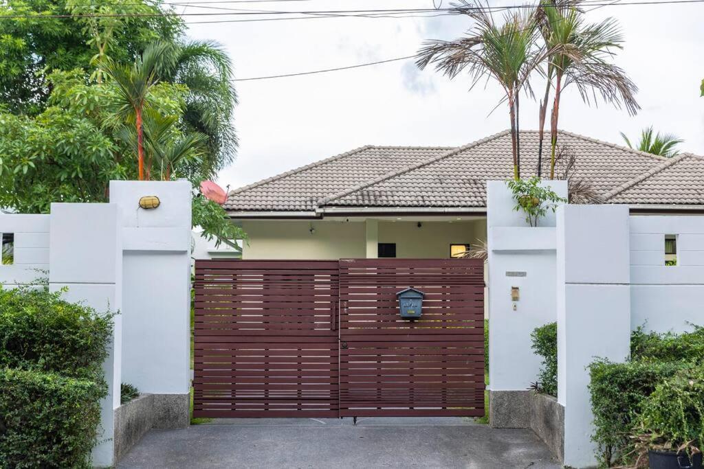 One Off Villa, Very Modern, Best Location #V67 Ban Phru Champa Exterior photo